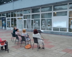 Летний кинотеатр на террасе Дома учёных. Лучшие фильмы советского кинематографа «Двенадцатая ночь» 16.08.2025