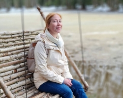 «ОЧЕРЕДЬ ЗА СОЛНЦЕМ» — выставка живописи Анны Катухиной 02-29.04.2026