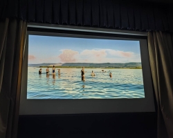 Показ научно-популярного фильма «Чувственный контакт» и онлайн-встреча с режиссером Юлией Киселевой 12.09.2025