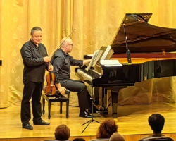 Вечер камерной музыки Заслуженного артиста России Дмитрия Васильева (скрипка) и Лауреата международных конкурсов Артема Селиванова (фортепиано)07.12.2025
