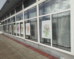 Выставка-дрейф «Резонанс» — финальный проект художников I сезона арт-резиденции «Гало». Художественный проект «Пост-культурные в тени» Дарьи Неретиной 04.10.2025